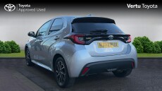 Toyota Yaris 1.5 Hybrid Design 5dr CVT Hybrid Hatchback